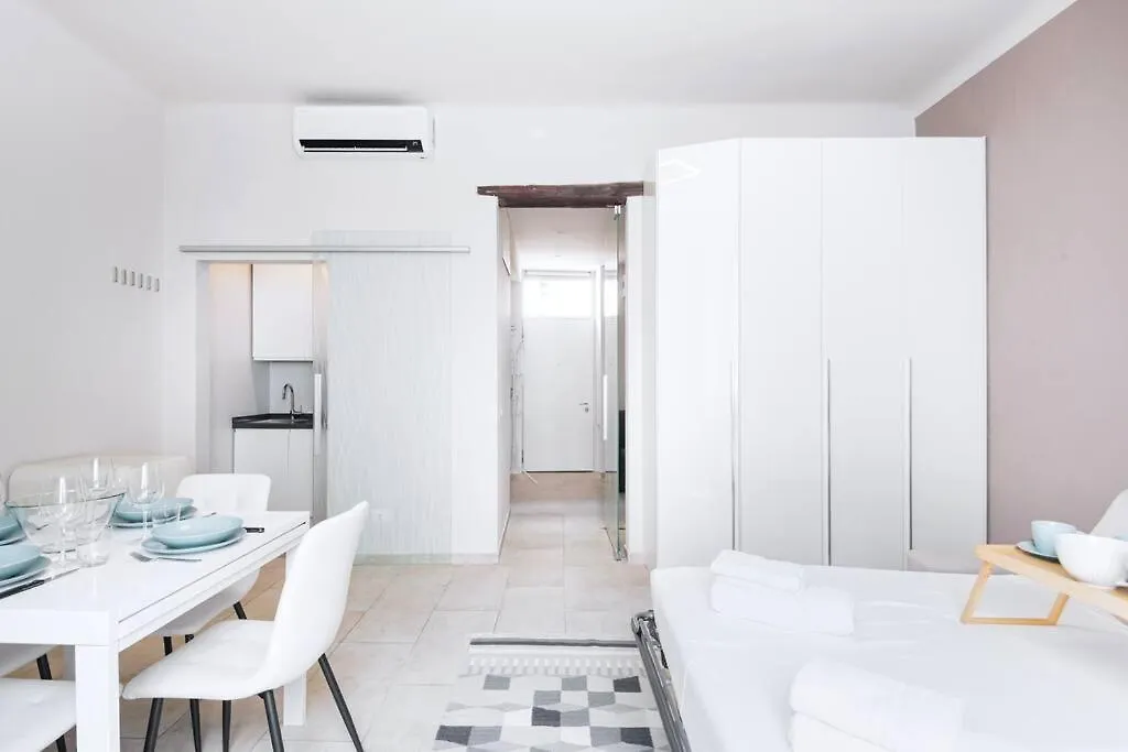 Easylife - Comfy Flat A Few Steps From Navigli Apartment Milan